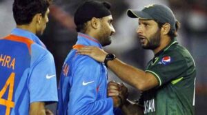 Harbhajan Singh and Saheed Afridi
