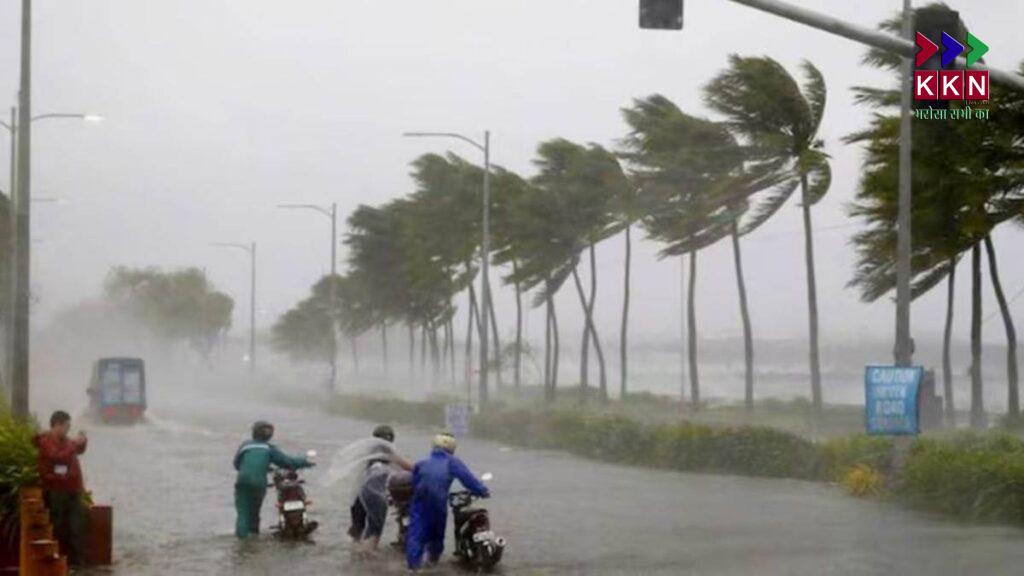 Bihar Weather Update: Storms and Rain Forecast in Multiple Districts, Lightning Likely