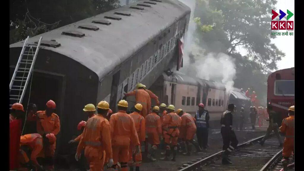 Deadly Train Accident in Jharkhand: Three Dead, Several Injured in Collision Between Two Freight Trains